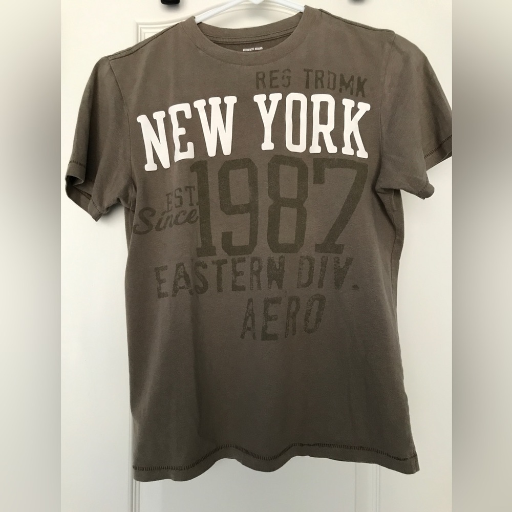 Aeropostale NY tee - XS. New without tags